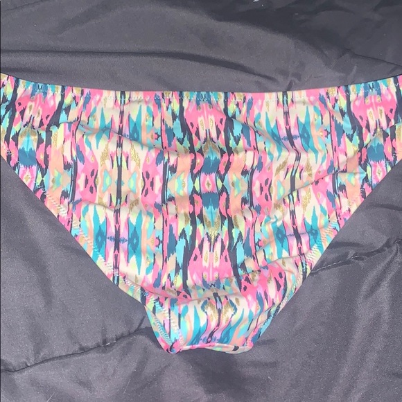 🎀🎀5 FOR $25🎀🎀 - Picture 3 of 3